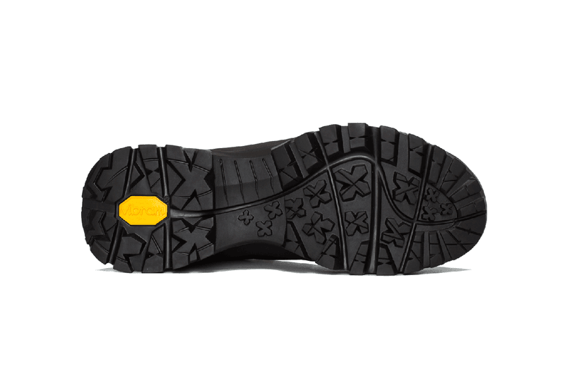 ヴァンズからヴィブラムとの初のコラボによるスケートハイ LX とオーセンティック LXが登場 Vans SK8-Hi LX Authentic Vibram Sole Unit White Black Release Information SoCal Skateboarding OG Shoes Footwear Sneakers Trainers VN0A5HZWBLK1BLK1 VN0A5HZWW001W001 VN0A5HZUBLK1BLK1 VN0A5HZUW001W001 OneBlockDown Italy