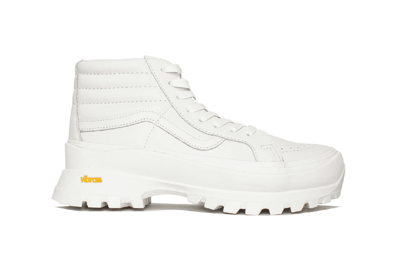 ヴァンズからヴィブラムとの初のコラボによるスケートハイ LX とオーセンティック LXが登場 Vans SK8-Hi LX Authentic Vibram Sole Unit White Black Release Information SoCal Skateboarding OG Shoes Footwear Sneakers Trainers VN0A5HZWBLK1BLK1 VN0A5HZWW001W001 VN0A5HZUBLK1BLK1 VN0A5HZUW001W001 OneBlockDown Italy