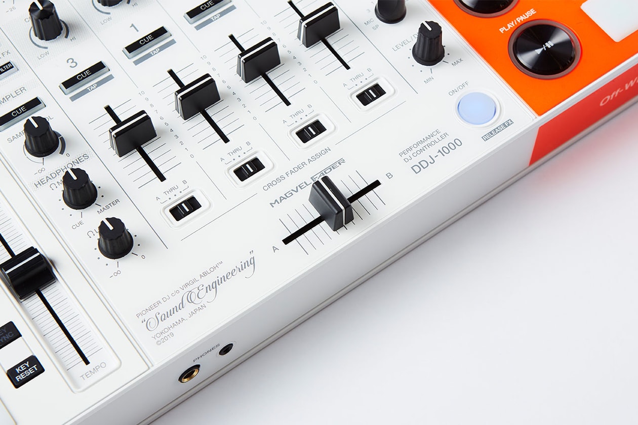 パイオニアDJとオフホワイトによるコラボ DJコントローラー DDJ-1000-OW が発売 Pioneer DJ and Virgil Abloh Off-White™️ collab DDJ-1000-OW and capsule collection SOUND ENGINEERING release info