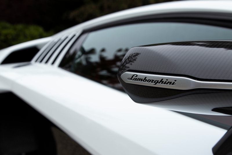 ランボルギーニがカウンタック誕生50周年記念モデル LPI 800-4 を発表 Lamborghini Countach Exclusive Photos and Details Monterey Car Week 2021 The Quail Motorsports Gathering Concours d'Elegance HYPEBEAST Car Club