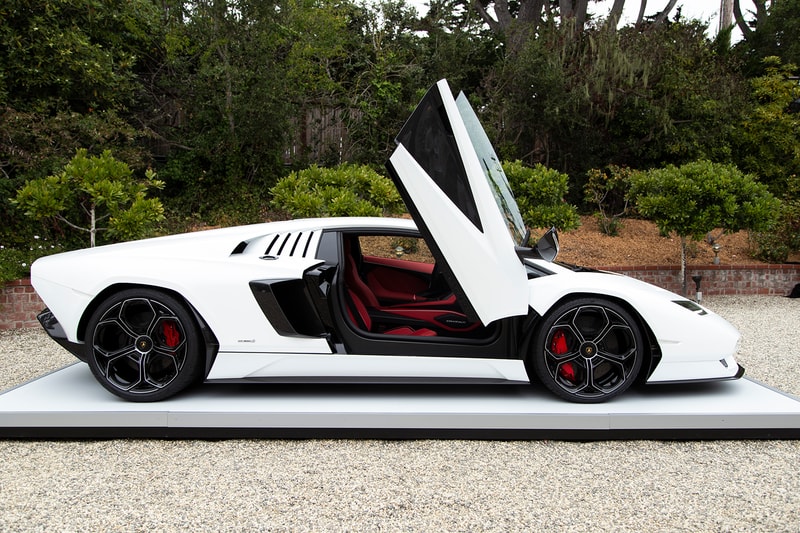 ランボルギーニがカウンタック誕生50周年記念モデル LPI 800-4 を発表 Lamborghini Countach Exclusive Photos and Details Monterey Car Week 2021 The Quail Motorsports Gathering Concours d'Elegance HYPEBEAST Car Club