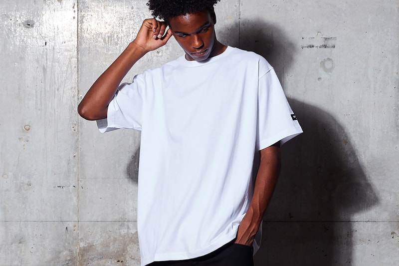 バイウェアが究極の無地Tシャツを追求した “Re: Staple” と国内最高クオリティを謳う “Pack T-Shirt” をリリース BYWEAR Re: Staple Pack T-Shirt release info