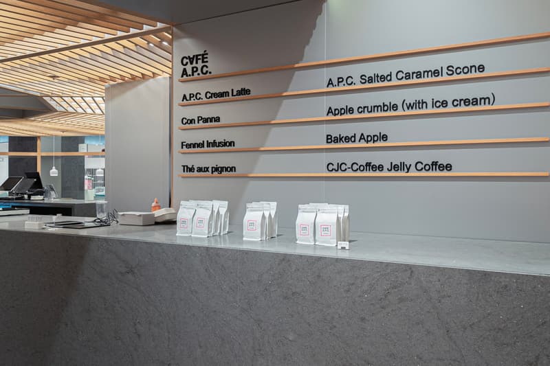 カフェアーペーセーが韓国・ソウル郊外に初オープン Café A.P.C. Arrives in South Korea Jean Touitou Pierre desserts beverages coffee shop wood and steel 12 angle panels store Hwaseong Gyeonggi Osan dong lotte department opening