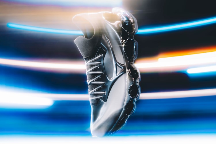 空山基 x MIZUNO の WAVE PROPHECY SORAYAMA に新色が追加