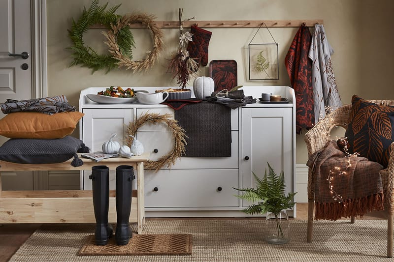 IKEA が秋らしいカラーの季節限定コレクション HÖSTKVÄLL をリリース