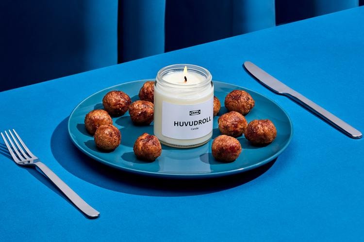 アメリカのイケアが象徴的なミートボールの香りを再現したキャンドルを製作 Ikea Scented Candle compact box 10th anniversary smell meatballs limited edition huvudroll product swedish family members HUVUDROLL