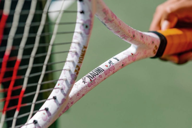 大坂なおみが村上隆のアートを全面に配したコラボラケットを発表 Naomi Osaka Takashi Murakami Yonex Tennis Racket co-desgined cherry blossom racquet collaboration u.s. open us new york 