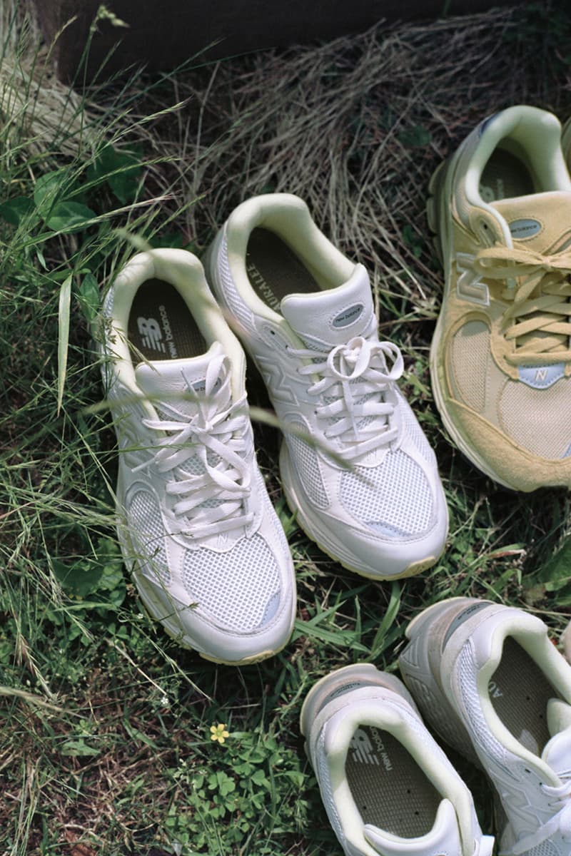 オーラリー x ニューバランスによる2022年春夏シーズンのコラボ 2002R をチェック auralee new balance 2002R off white beige white release details tokyo japan information first look