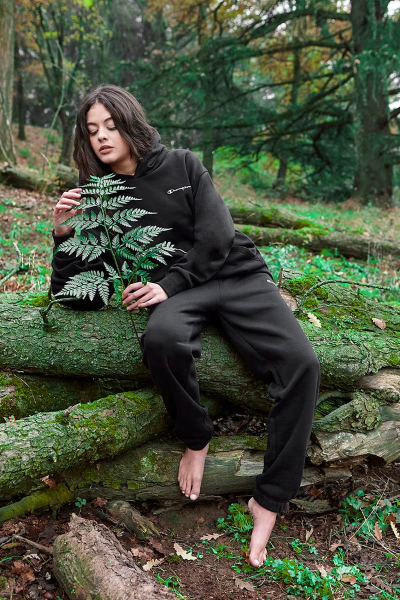 チャンピオンがブランド初となる持続可能なコレクション “Eco Future”を発表 champion eco future sustainable reverse weave sweatshirt release details