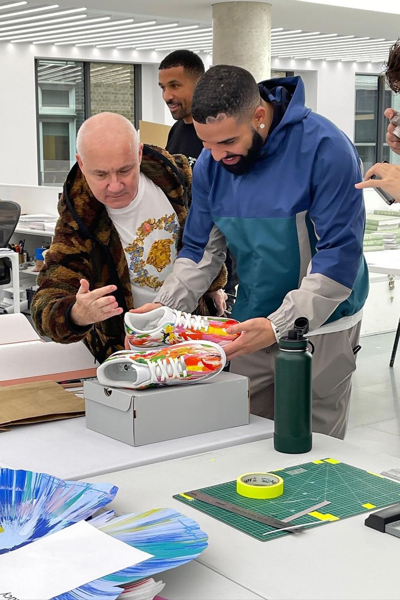 ダミアン・ハーストがハンドペイントを施したナイキ エア フォース 1 ローをドレイクにプレゼント drake damien hirst hand painted custom nike sportswear air force 1 low certified lover boy official release date info photos price store list buying guide