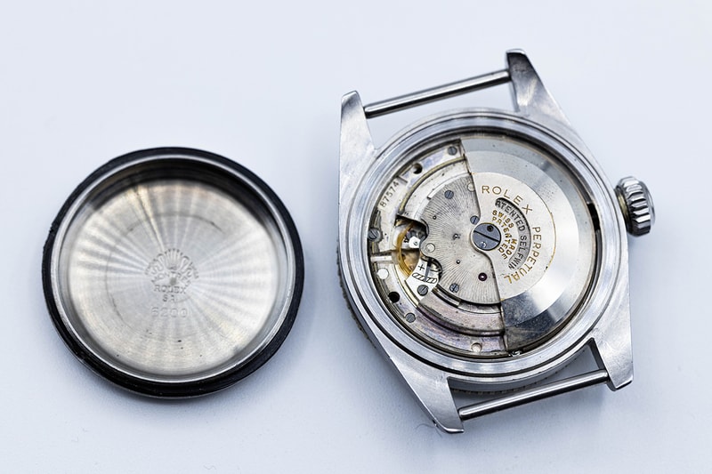1954年製のロレックス サブマリーナーのレアな初期モデルがオークションに出品中 Bidding On The Rolex Submariner Ref 6200 Has Already Attracted Highest Bid Ever For Auction House