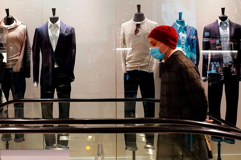 コロナ禍以降の世界中のオフィスでは服装のカジュアル化が加速か