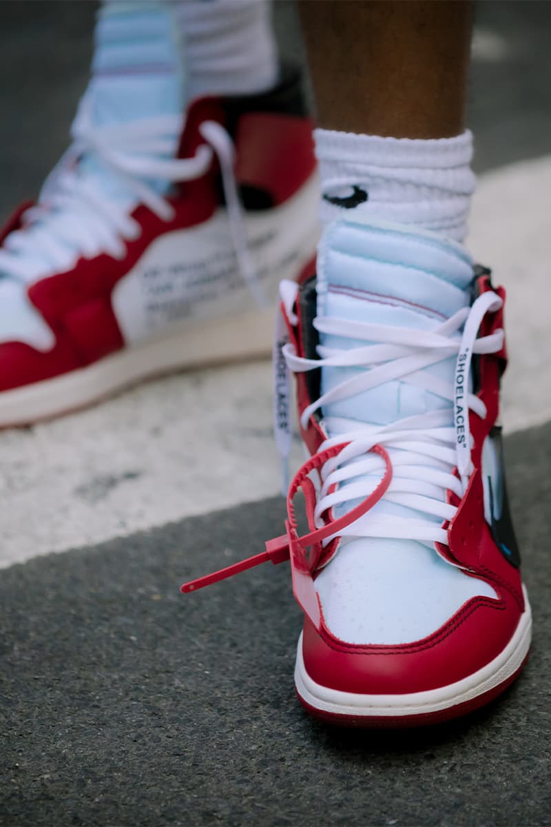 New York Fashion Week SS22 Street Style Looks Audacious Patterns and Vibrant Hues Inform New York Fashion Week SS20 Street Style spring summer 2022 new york city fashion nyc streetstyle moschino monse philip lim peter do prabal gurung nike dunks thom browne peter do proenza schouler