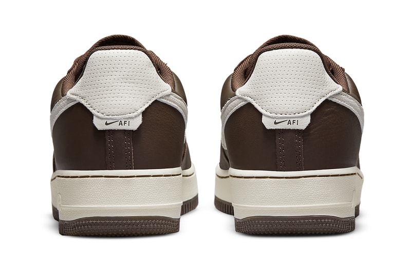ナイキから藤原ヒロシが手掛けた伝説の HTM モデルを思わせる エアフォース 1 クラフト “ダーク チョコレート” が登場 nike air force 1 craft dark chocolate DB4455 200 release date info store list buying guide photos price 