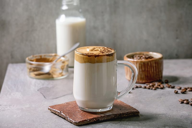 食べログがユーザーから高い評価を得る“カフェ 百名店 2021”を発表