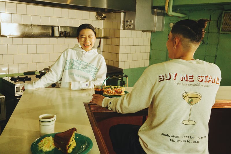 Champion が日本初のグリルチーズサンドイッチ店 BUY ME STAND とのコラボアイテムを発表