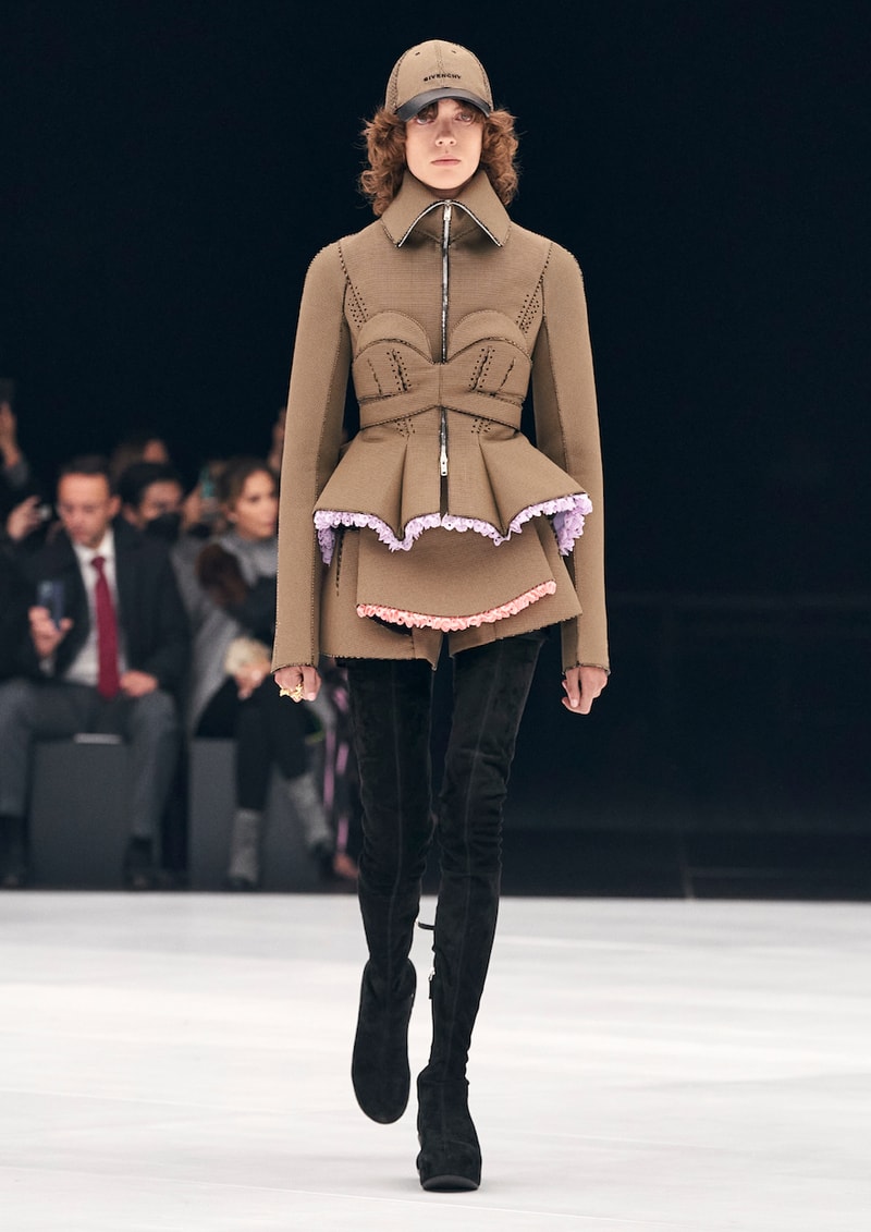 ジバンシィ2022年春夏コレクション Givenchy spring summer 2022 collection info