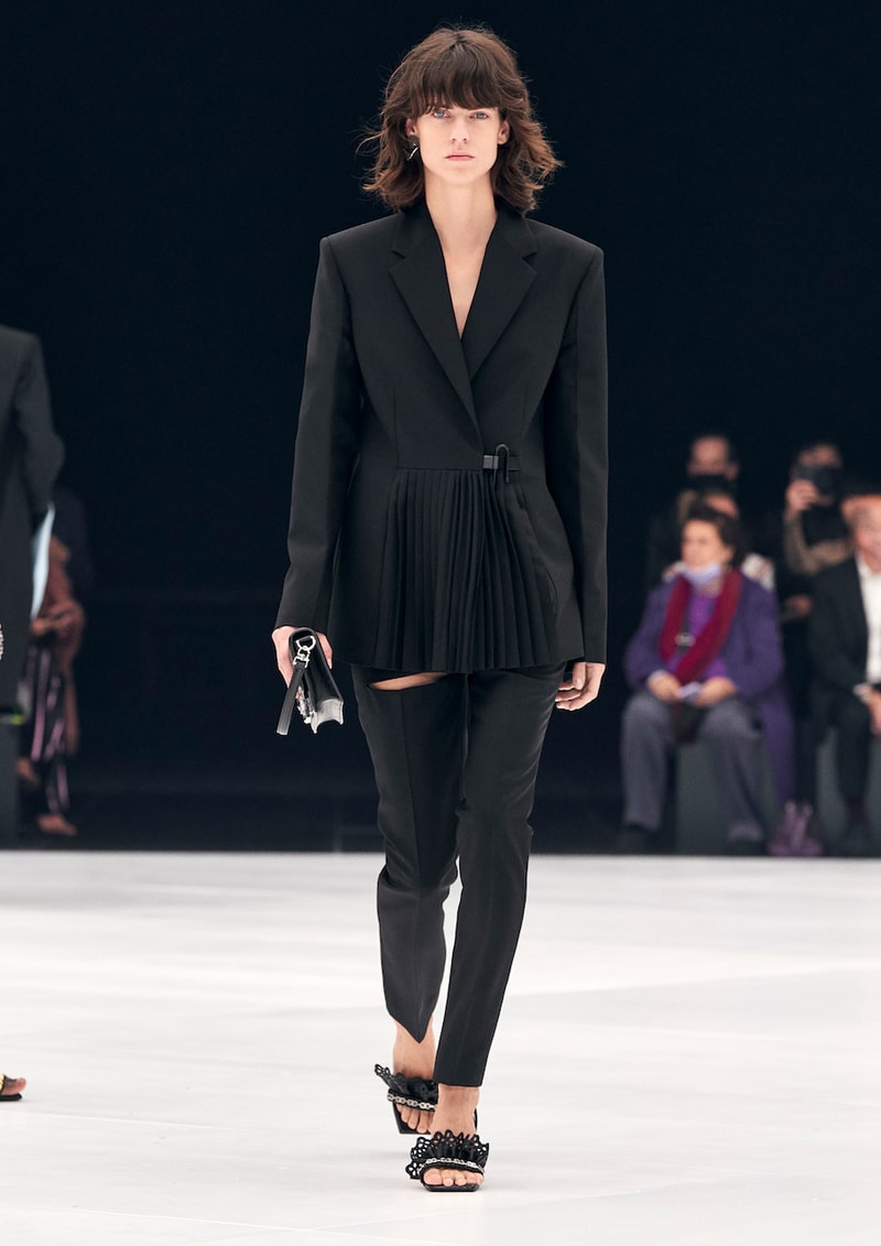 ジバンシィ2022年春夏コレクション Givenchy spring summer 2022 collection info