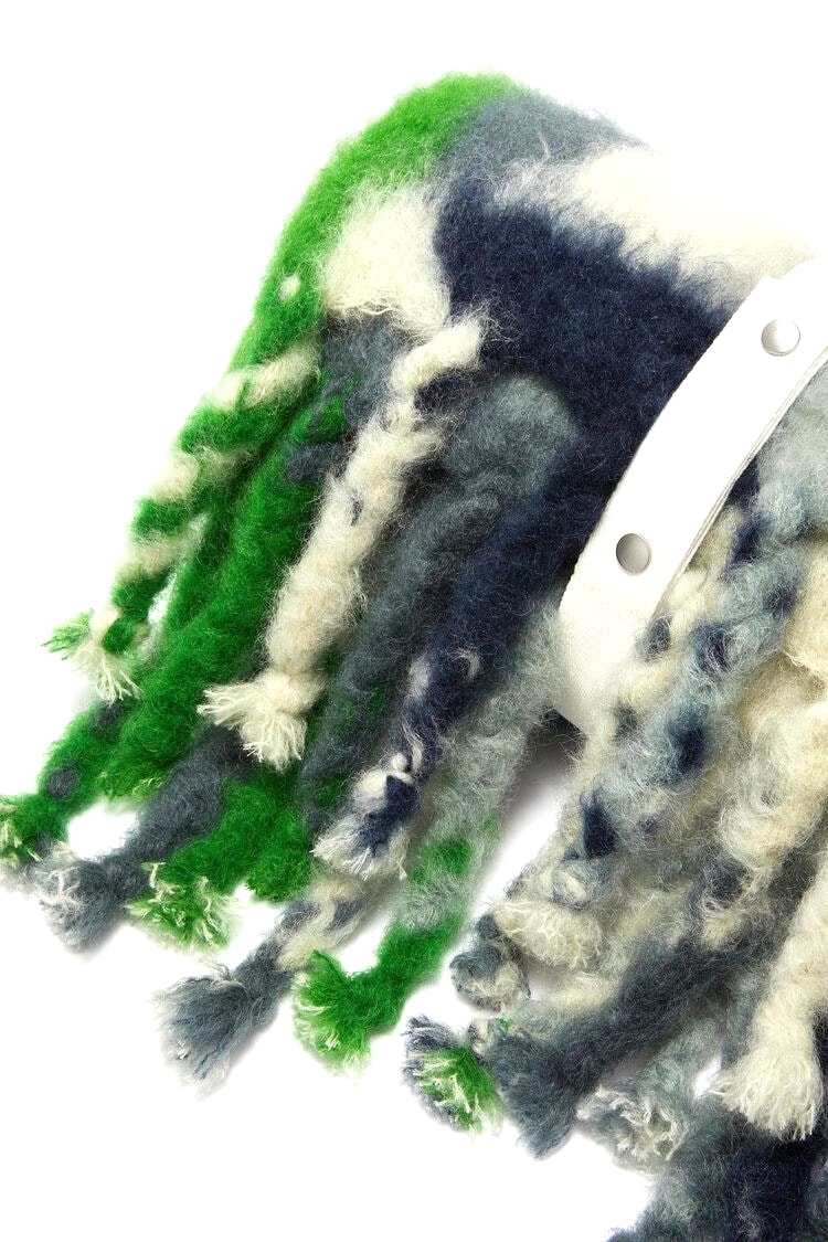 ジルサンダー +から秋冬シーズンに最適なウールモヘア製ブランケットが登場 Jil Sander+ Mohair Wool Blankets Fall Winter 2021 Shawl Large Scarf Lenny Kravitz Look Luke Lucie Meier Release Information FW21