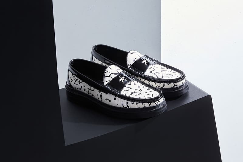 ジミー チュウが小木“Poggy”基史をキュレーターに迎えてエリック・ヘイズとのコラボコレクションを発表 collaboration collectible art form bearbrick japan japanese footwear 