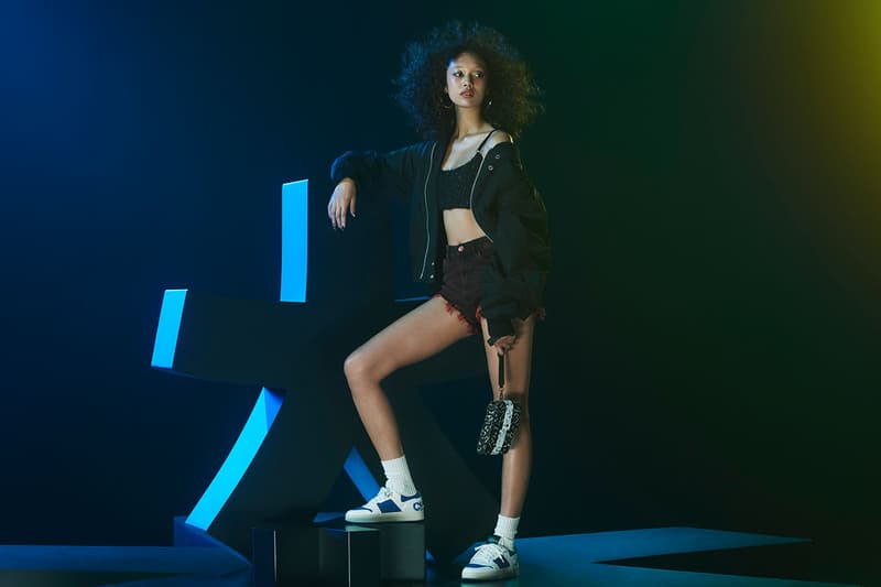 ジミー チュウが小木“Poggy”基史をキュレーターに迎えてエリック・ヘイズとのコラボコレクションを発表 collaboration collectible art form bearbrick japan japanese footwear 