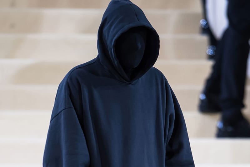 話題の Balenciaga が“最もホットなブランド”の首位に返り咲く