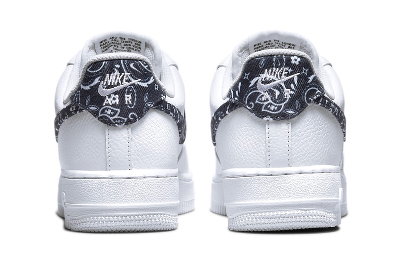 Nike がトレンドのペイズリー柄を配した新作 Air Force 1 Low を発売 Take an Official Look at the Nike Air Force 1 Low "Black Paisley" DH4406-101 release info footwear sneakers nike air force 1