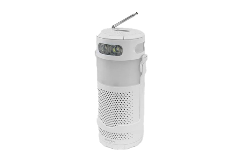 ステイヤーが海水でも充電できるラジオ兼充電器を発表 Stayer Magne Charger PLUS Radio Release design radio water salt white outdoors 