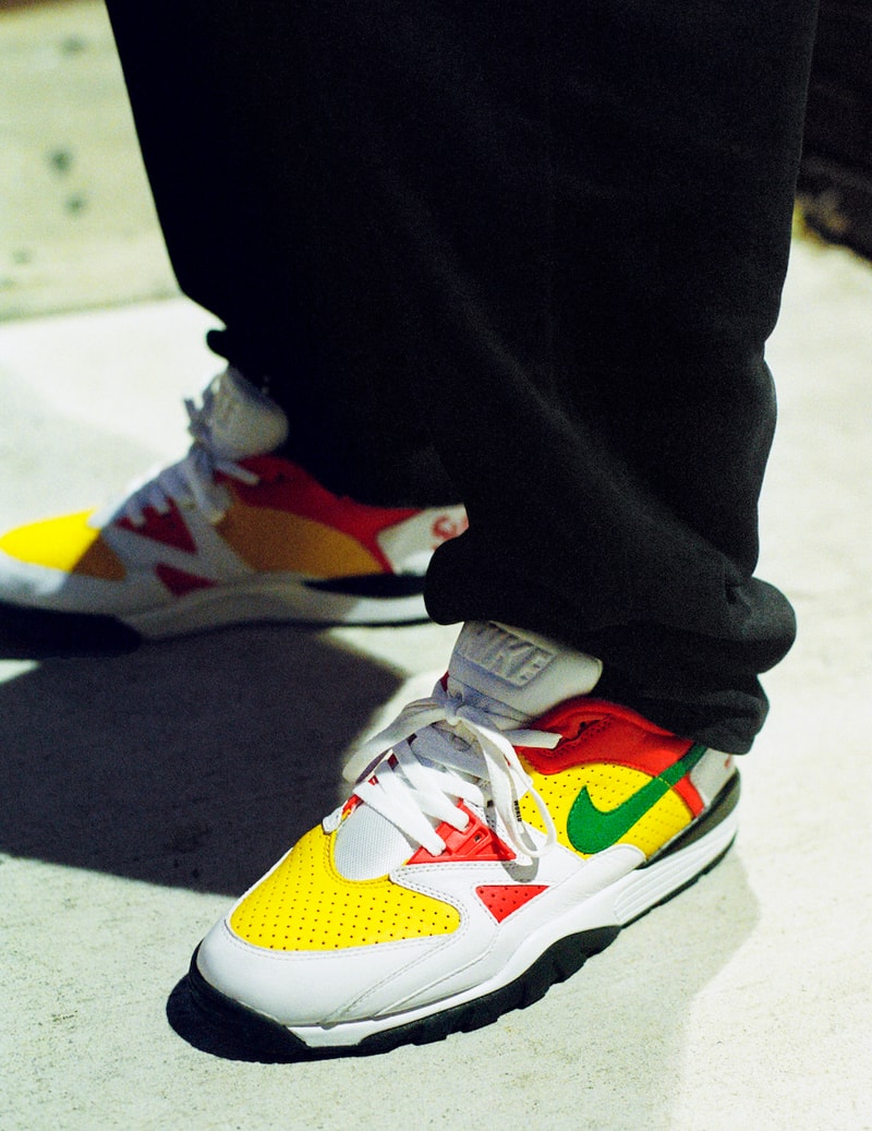 シュプリーム x ナイキからクロストレーナーロー Supreme x Nike の定番タッグから最新コラボフットウェア Cross Trainer Low がリリース
