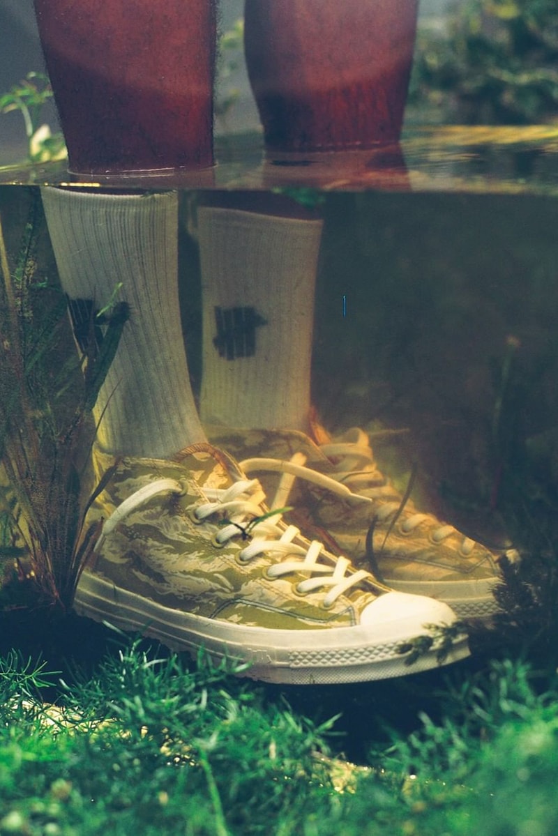 アンディフィーテッド x コンバースによる最新コラボ Chuck 70 が登場 undefeated converse chuck 70 mid tiger camo forest desert release date info store list buying guide photos price 
