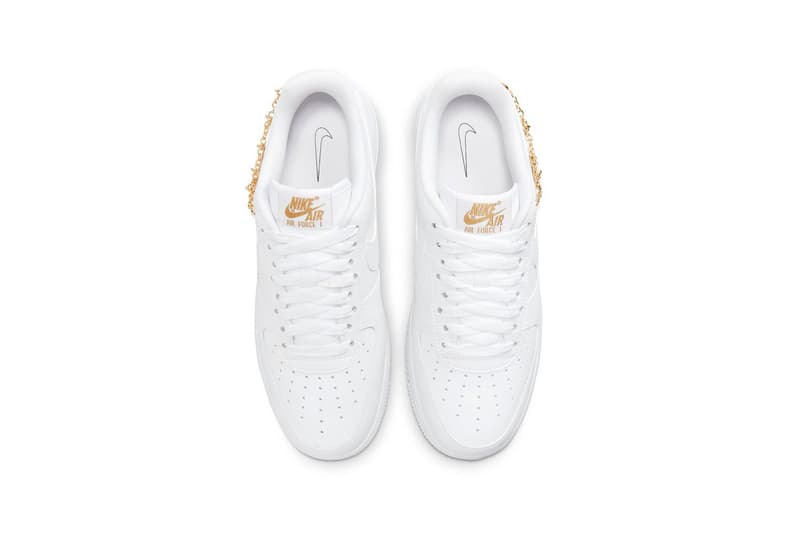 ナイキからチャームの装飾を施した新作エアフォース 1 ロー LXが登場 Nike’s Air Force 1 Low LX Gets a Charmed Makeover Footwear