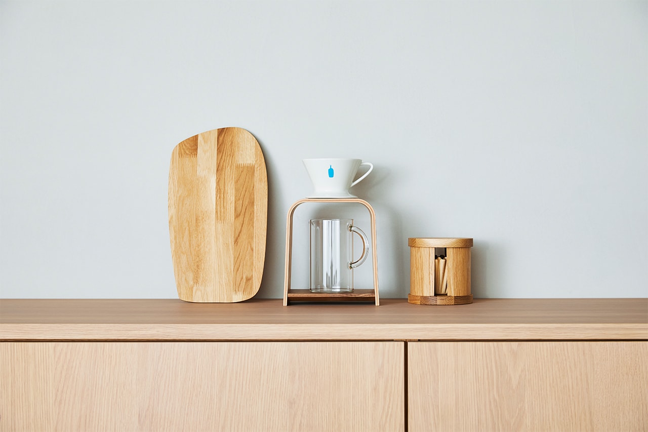 ブルーボトルコーヒーがカリモク家具とコラボレートした木製コーヒーグッズを発売 blue bottle coffee karimoku collaboration release info
