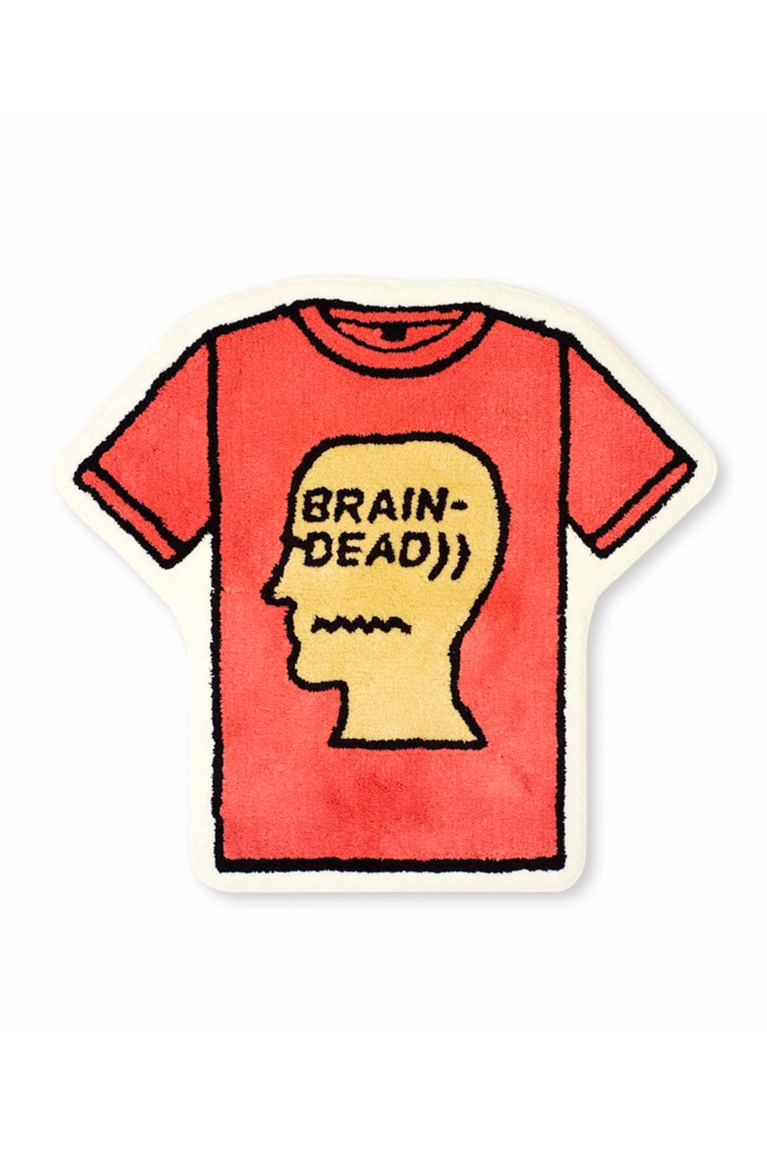 ブレインデッドがグラフィックTシャツを象った新作ラグを発売 Brain Dead T-Shirt Rugs Rug 40 Peach Green Dover Street Market Ginza Homeware Design 