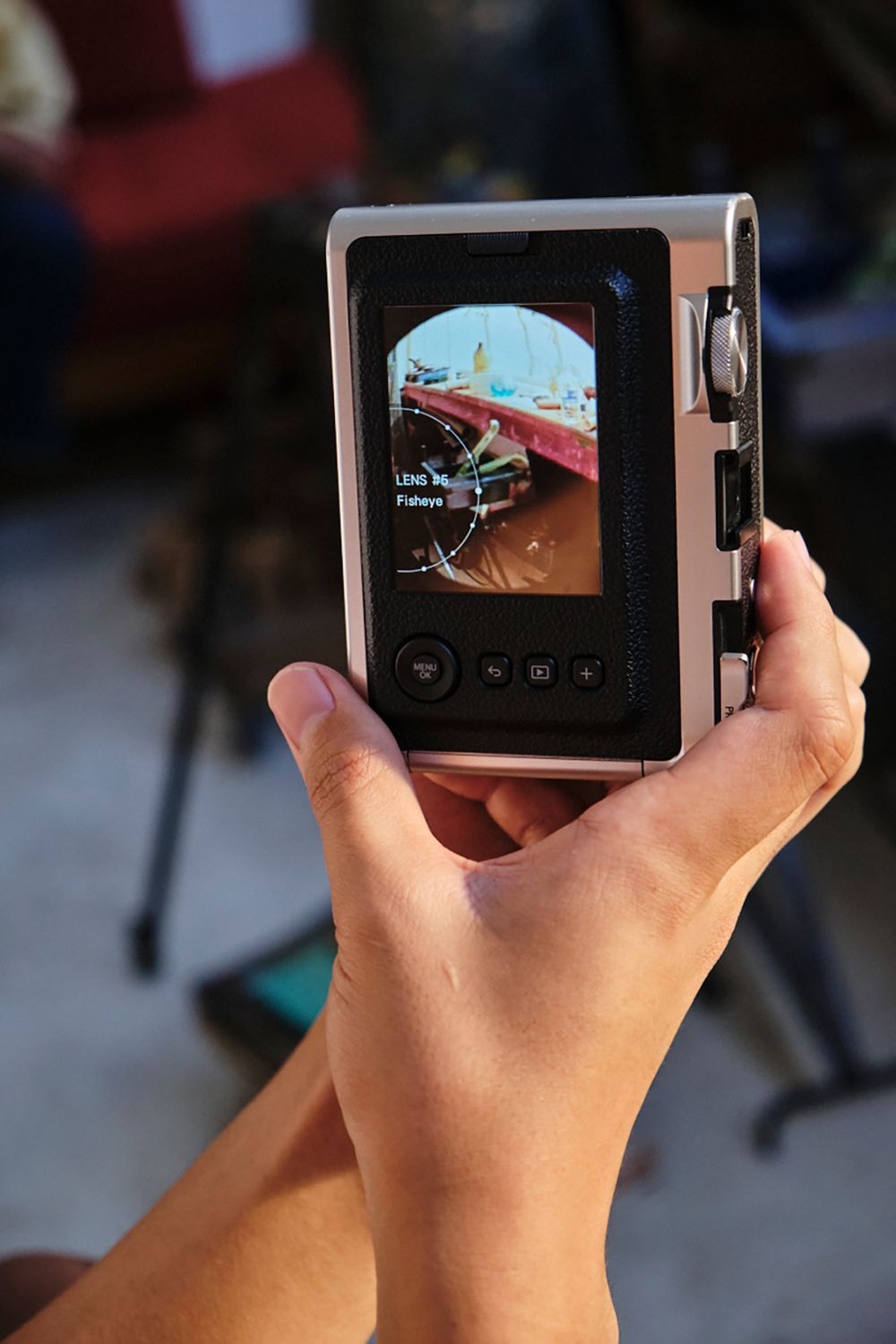 100通りの撮影エフェクトが楽しめる最新インスタントカメラ instax mini Evoが誕生 FUJIFILM'S NEW INSTAX MINI EVO CAMERA COMES WITH 10 LENS MODES