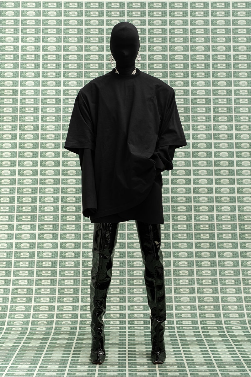 ヴェトモン 2022年秋冬コレクション Vetements FW22 Is All About Affluence in the New Era of Cryptocurrency bitcoin wealth millionaires onlyfans digital layering gransformable pieces vetements xnew rock vpn 