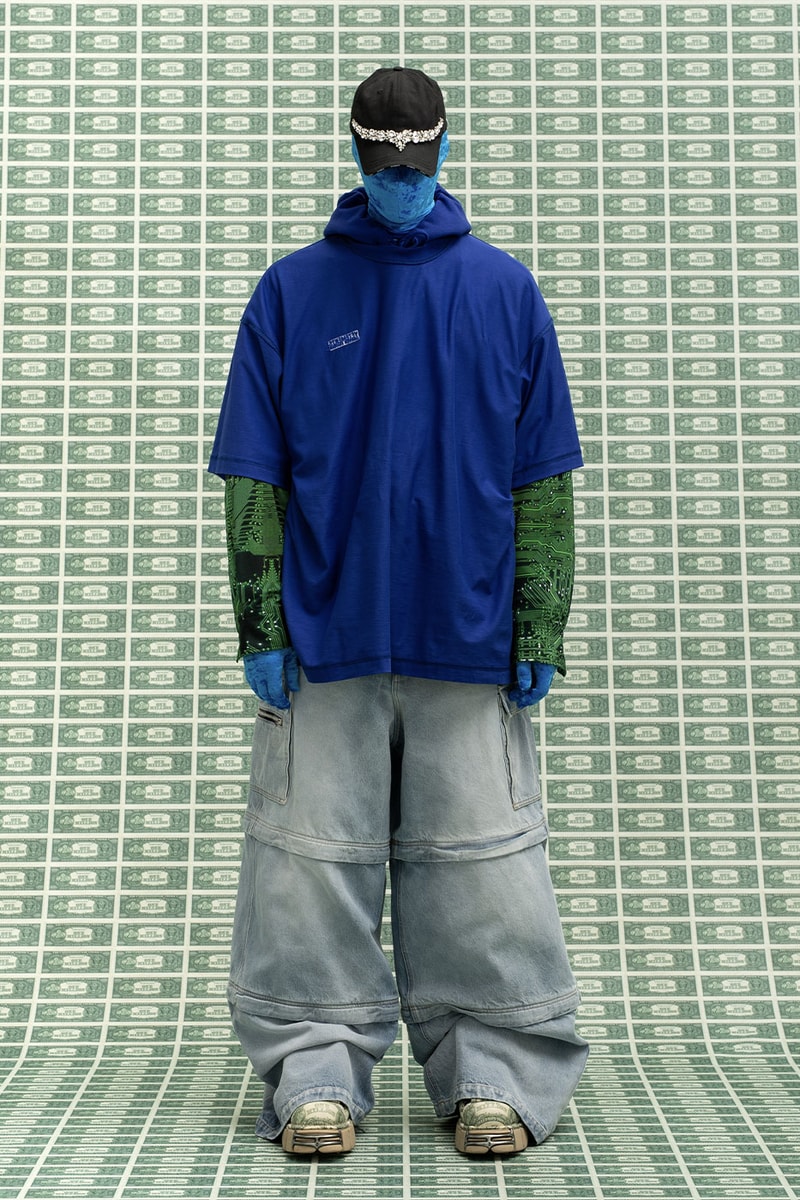 ヴェトモン 2022年秋冬コレクション Vetements FW22 Is All About Affluence in the New Era of Cryptocurrency bitcoin wealth millionaires onlyfans digital layering gransformable pieces vetements xnew rock vpn 