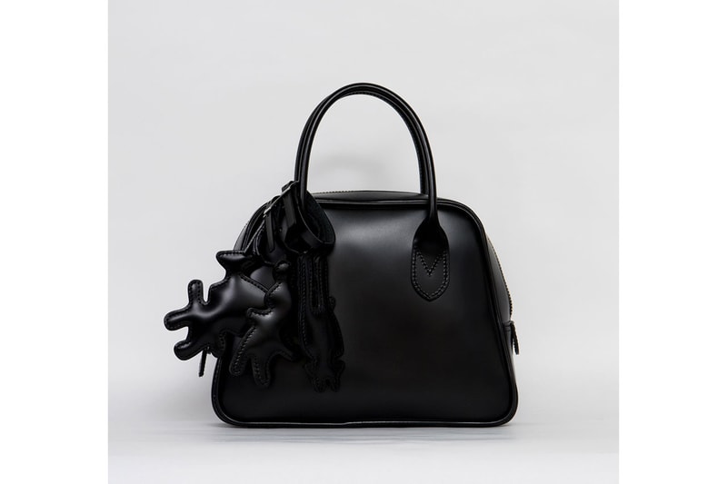 コムデギャルソンからアルテックのコラボが登場 COMME des GARÇONS からインテリアブランド Artek とのコラボを中心としたホリデーコレクションが登場