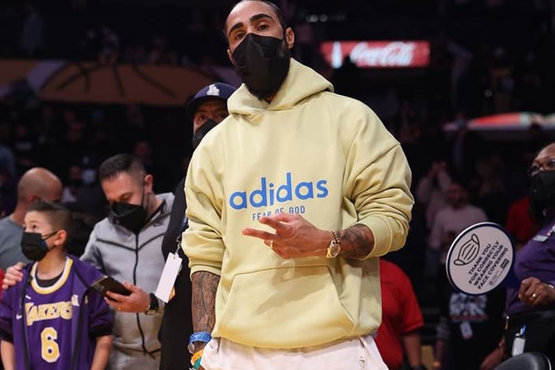 ジェリー・ロレンゾが adidas x Fear of God のコラボアイテムを着用 Jerry Lorenzo Teases New adidas x Fear of God Collaboration essentials american designer street style sweater sportswear athleisure los angeles lakers lebron james russell westbrook kid cudi 