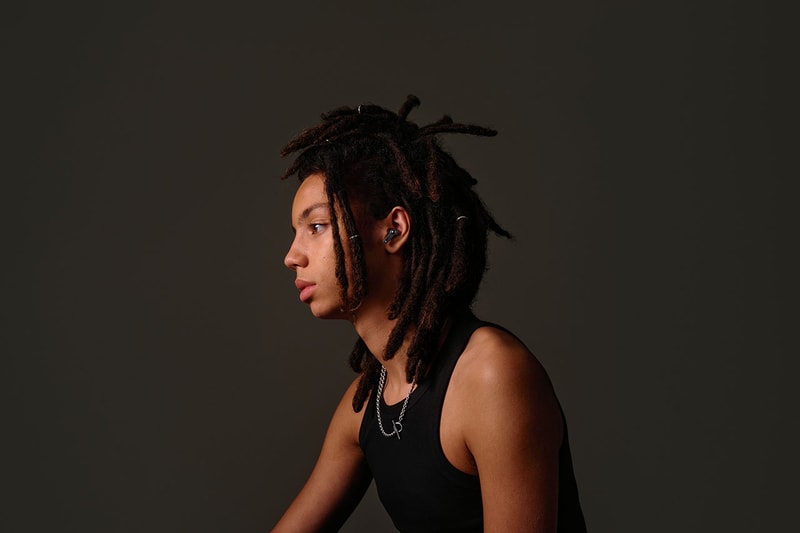 英国発のナッシングが展開するワイヤレスイヤホン ear (1) の新色ブラックが HBX に登場 Nothing ear (1)  black HBX release info
