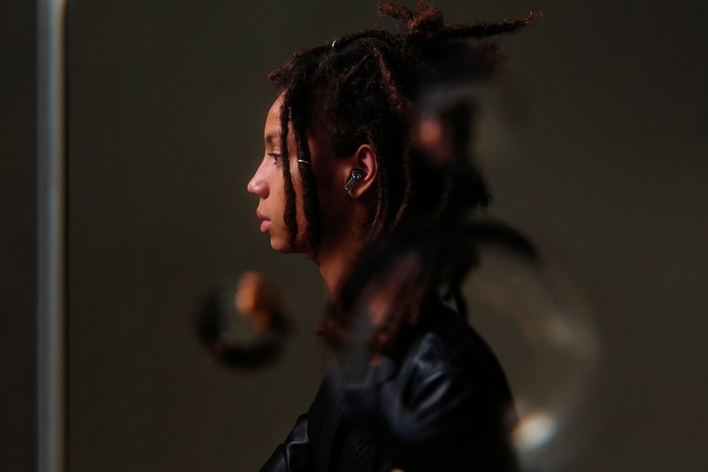 英国発のナッシングが展開するワイヤレスイヤホン ear (1) の新色ブラックが HBX に登場 Nothing ear (1)  black HBX release info