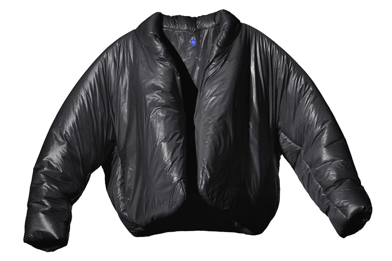 イージーギャップのラウンドジャケットが世界同時発売決定 YEEZY Gap Black Round Jacket Restock Release Info globally how much when does it drop red blue