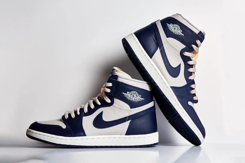 UPDATE：Air Jordan 1 High ’85 “College Navy” のディテールをチェック