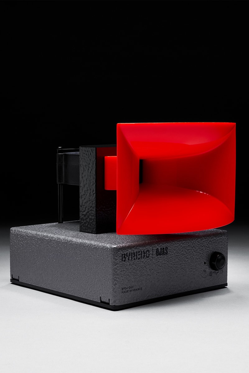 バイレードがスピーカーの構造にヒントを得たディフューザーを発売 byredo ben gorham devon turnbull ojas room diffuser release details scent information buy cop purchase