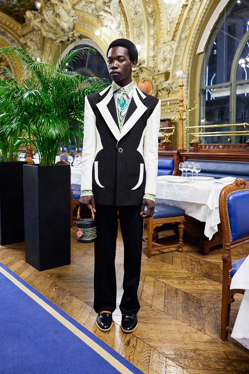 カサブランカ 2022年秋冬コレクション casablanca paris charaf tajer fall winter 2022 collection atlantis sneaker release information emma mackey details