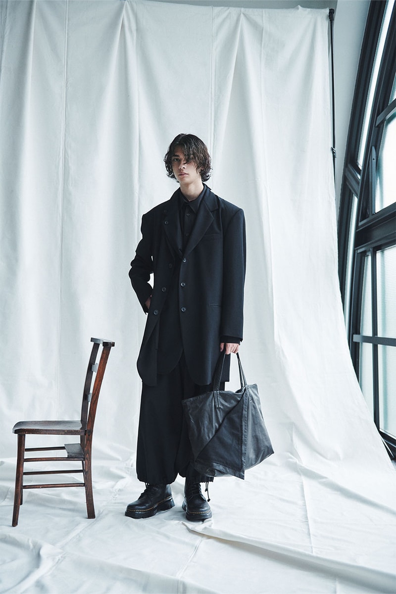 discord Yohji Yamamoto から2022年春夏コレクションが登場