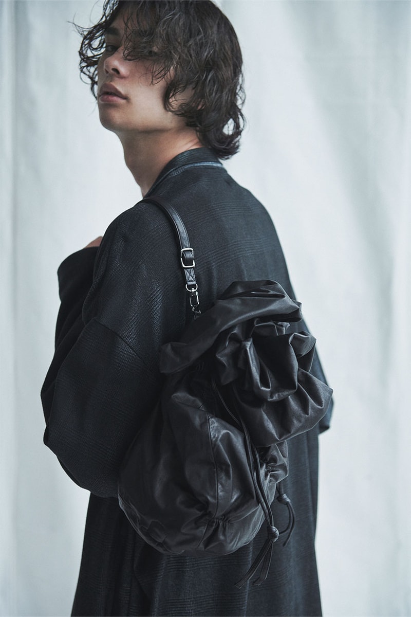 discord Yohji Yamamoto から2022年春夏コレクションが登場