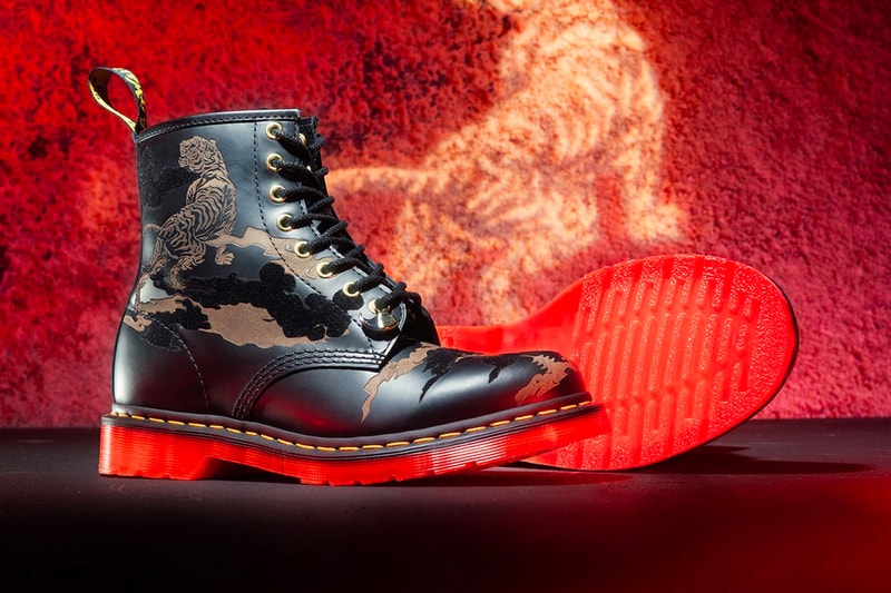 ドクターマーチンが虎モチーフとカモ柄を掛け合わせた限定モデル2型を発売 Dr. Martens Year of the Tiger 1460 1461 high top low top Boots laser etched black gold red sole gold eyelets welt release info price