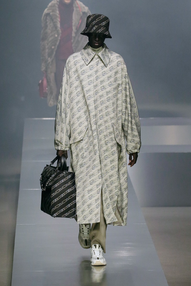 フェンディ 2022年秋冬メンズコレクション Fendi Redefines the Roaring Twenties in FW22 Collection fall/winter 2022 mens milano milan fashion week mfw silvia venturini fendi