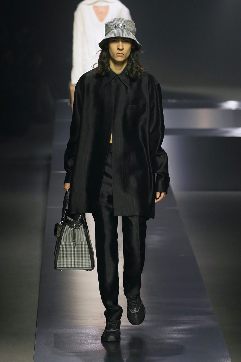 フェンディ 2022年秋冬メンズコレクション Fendi Redefines the Roaring Twenties in FW22 Collection fall/winter 2022 mens milano milan fashion week mfw silvia venturini fendi