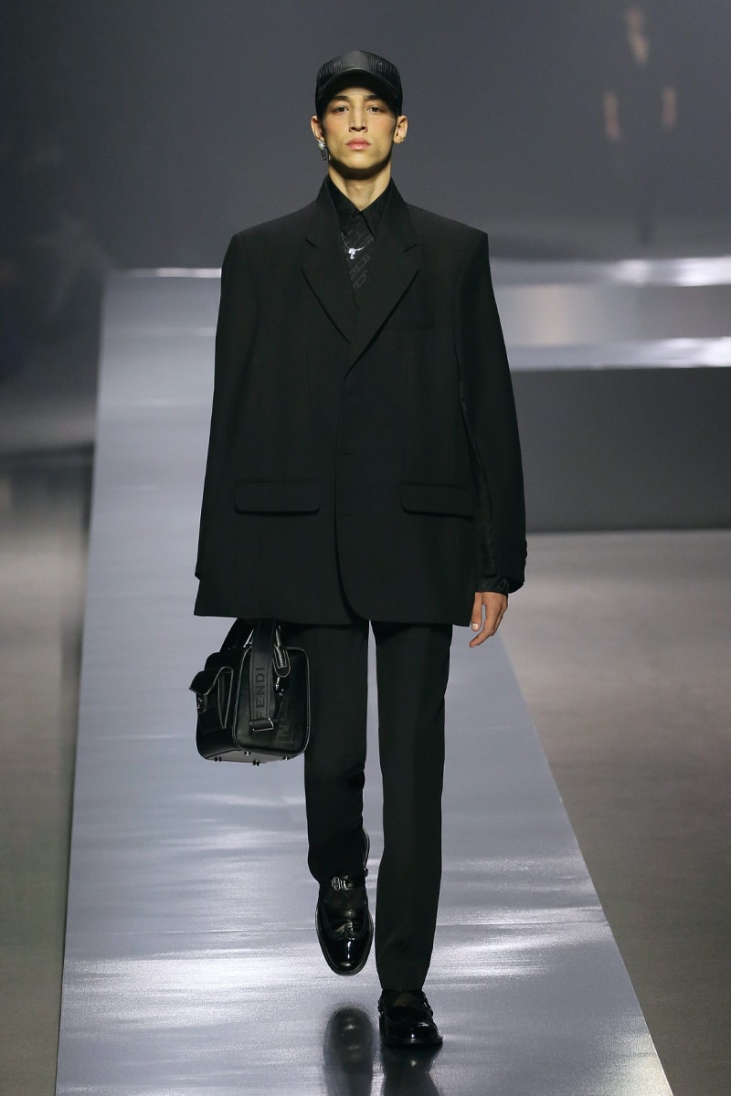 フェンディ 2022年秋冬メンズコレクション Fendi Redefines the Roaring Twenties in FW22 Collection fall/winter 2022 mens milano milan fashion week mfw silvia venturini fendi